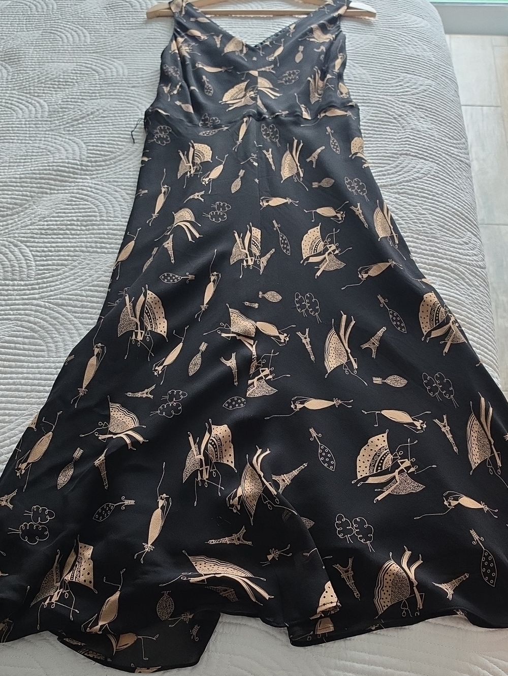 Nine West Black A-Line Slip Skirt with Beige Paris Motif